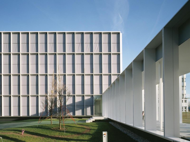 Nissen & Wentzlaff: Bürogebäude Roche Pharma - best architects 09 gold