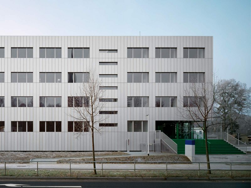 schulz und schulz: Neugestaltung Polizeirevier - best architects 09