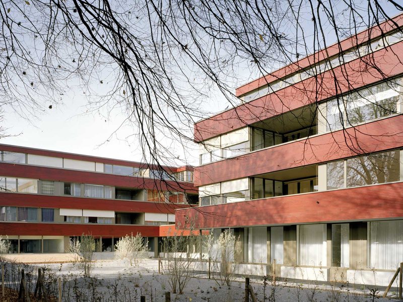Adrian Streich: Wohn- und Gewerbeüberbauung Lienihof - best architects 09