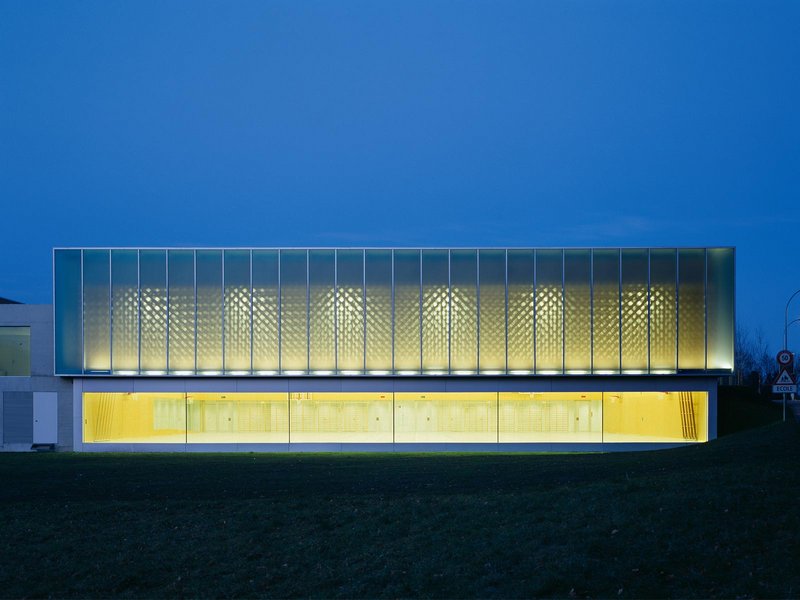 Graeme Mann & Patricia Capua Mann: Doppelturnhalle - best architects 09 gold