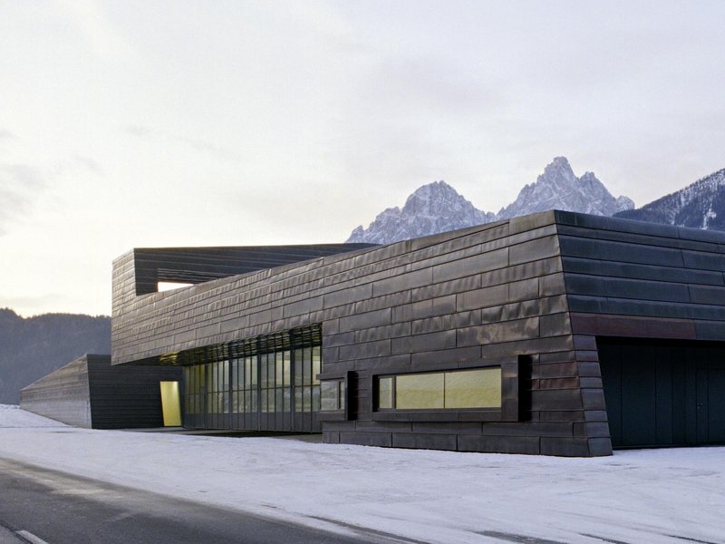 AllesWirdGut Architektur: ZIV - Zivilschutzzentrum Innichen - best architects 11 gold