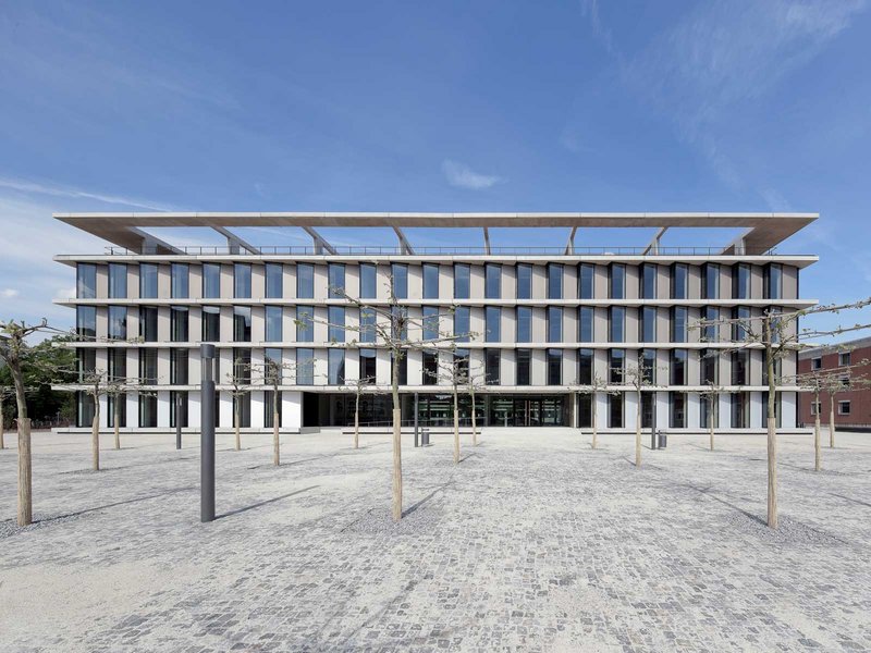wulf & partner: Landesamt für Finanzen, Landshut - best architects 12