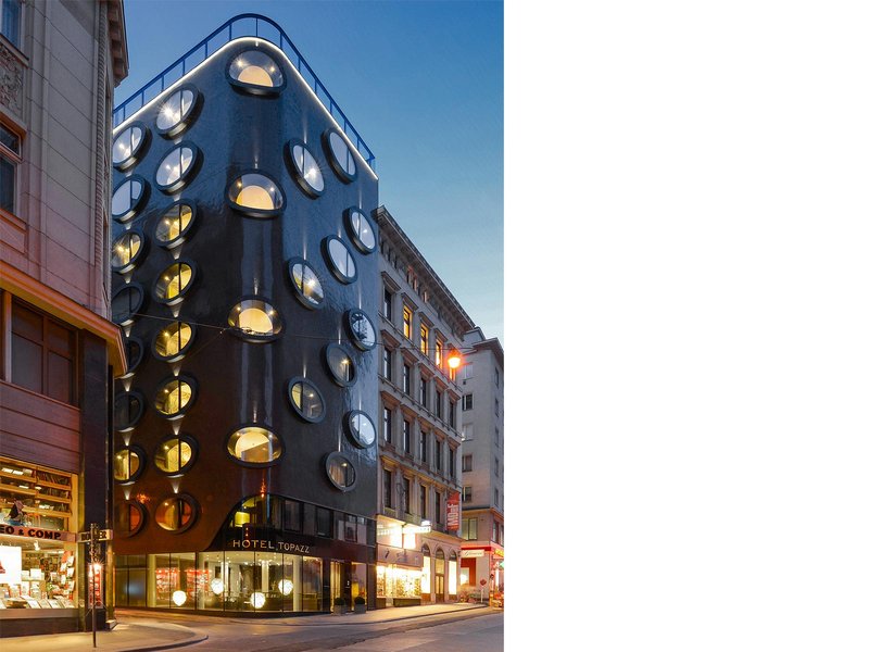 BWM Architekten / Michael Manzenreiter Architecture: Hotel Topazz - best architects 14