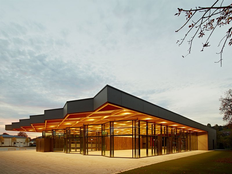 Ackermann + Raff: Festhalle Neckarallee in Neckartailfingen - best architects 15