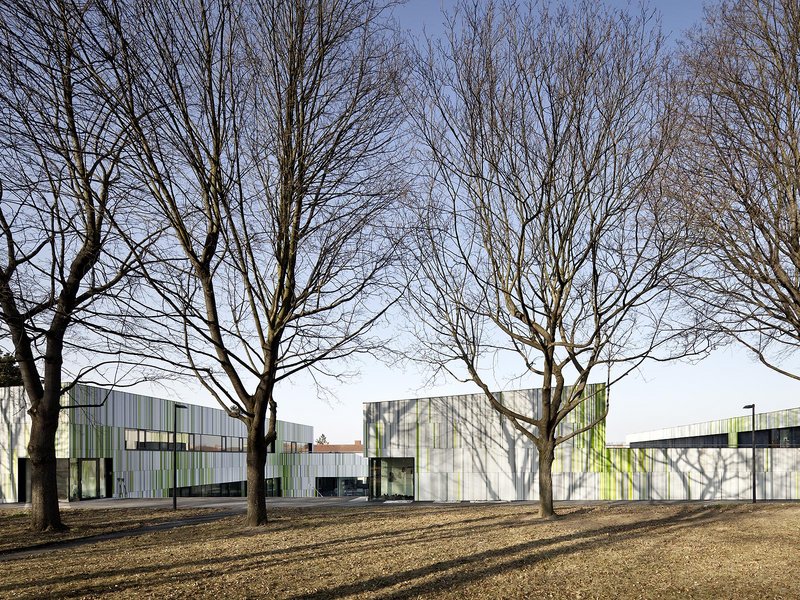 franz: Regional youth centre / Hollabrunn - best architects 16