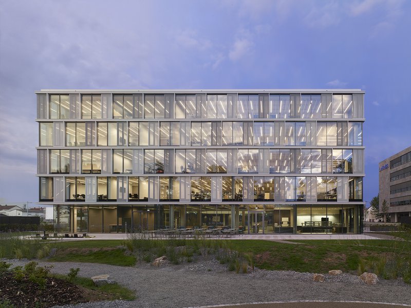 Riehle+Assoziierte: AEB Headquarters  - best architects 19