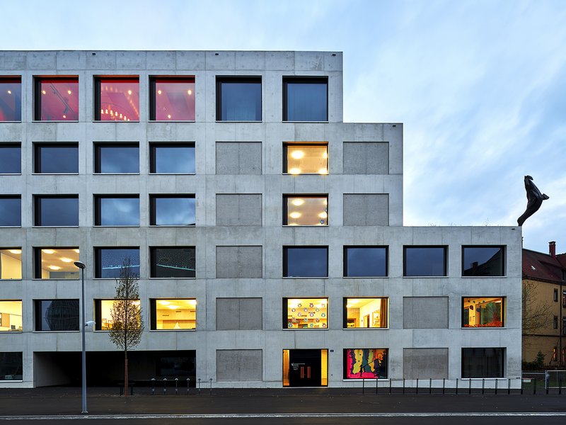 Luca Selva Architekten: Neubau Primarschule Erlenmatt - best architects 20