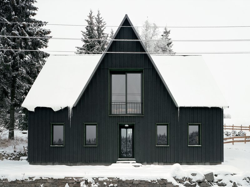 büro voigt: Forest House Tellerhäuser - best architects 22