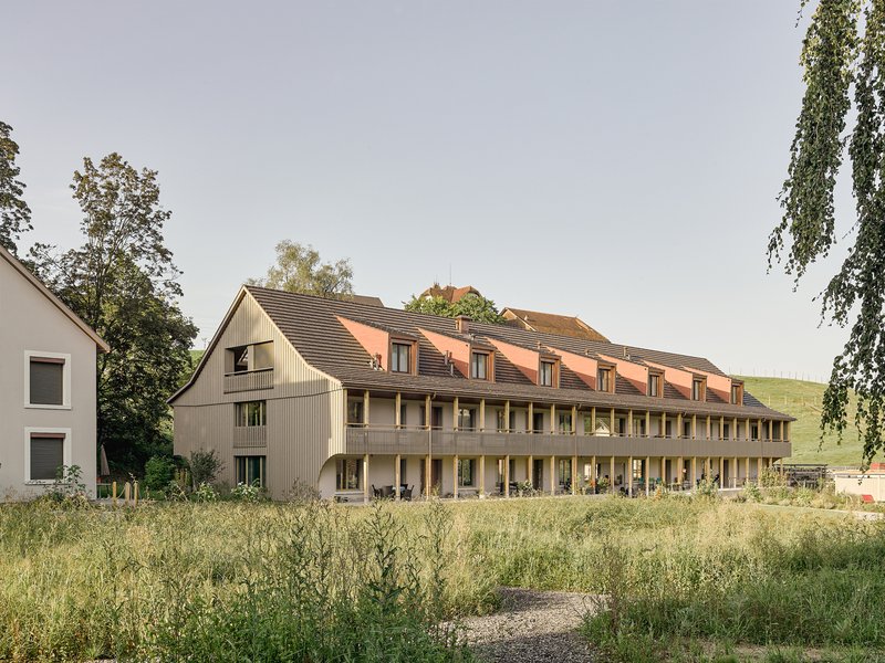 schoch-tavli architekten: Villa Rose apartments - best architects 23
