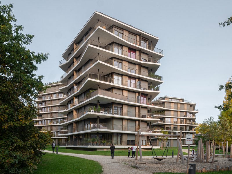 Lin.Robbe.Seiler: La Gradelle housing  - best architects 23