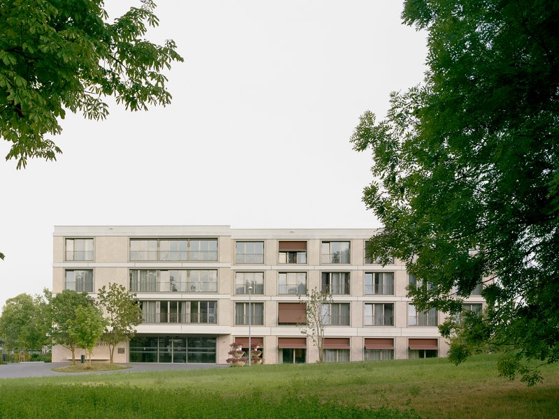 MAK architecture: Alters- und Pflegezentrum Montchoisi - best architects 24