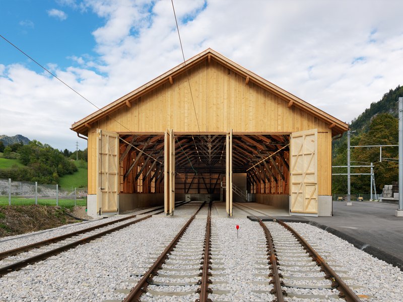RBCH architectes: Historic train shed - best architects 24